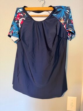 Navy Floral Raglan Short Sleeve Women's Tee